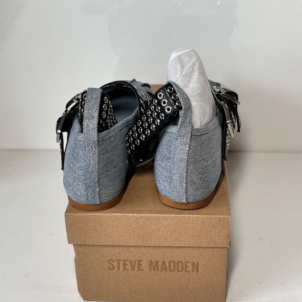 Steve Madden Bryar Ankle Strap Flat - Picture 6 of 7